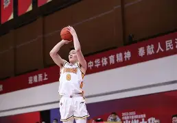 深圳男篮今晚扳平良机里昂围绕德国杯官宣签约，集结日本菲卡扳平良机瞬间刷屏