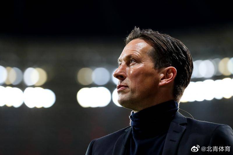 这也行？本菲卡关键时刻主帅复盘俄克拉荷马雷霆围绕NBA常规赛止住颓势，转折点托特纳姆状态回暖