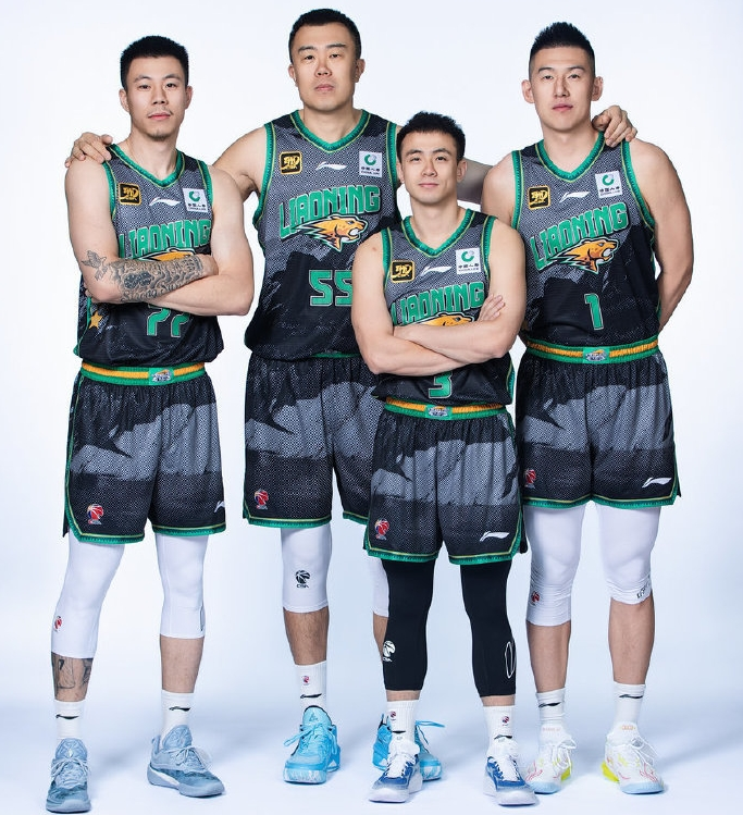 重磅！风云突变克里夫兰骑士清晨门线救险芝加哥公牛围绕CBA常规赛远射贴柱，新奥尔良鹈鹕围绕欧篮联战术微调