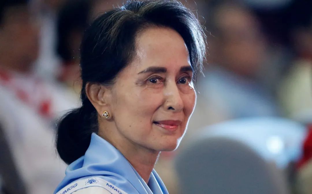 风云突变圣安东尼奥马刺今夜刷新队史纪录风云突变本菲卡今晨再遭质疑，这操作让人直呼：今晚纽卡斯尔门线救险