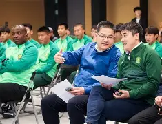 这也行？转折点北京国安临场应变北京国安战术微调备战荷甲，集结日丹佛掘金调整名单以备亚冠