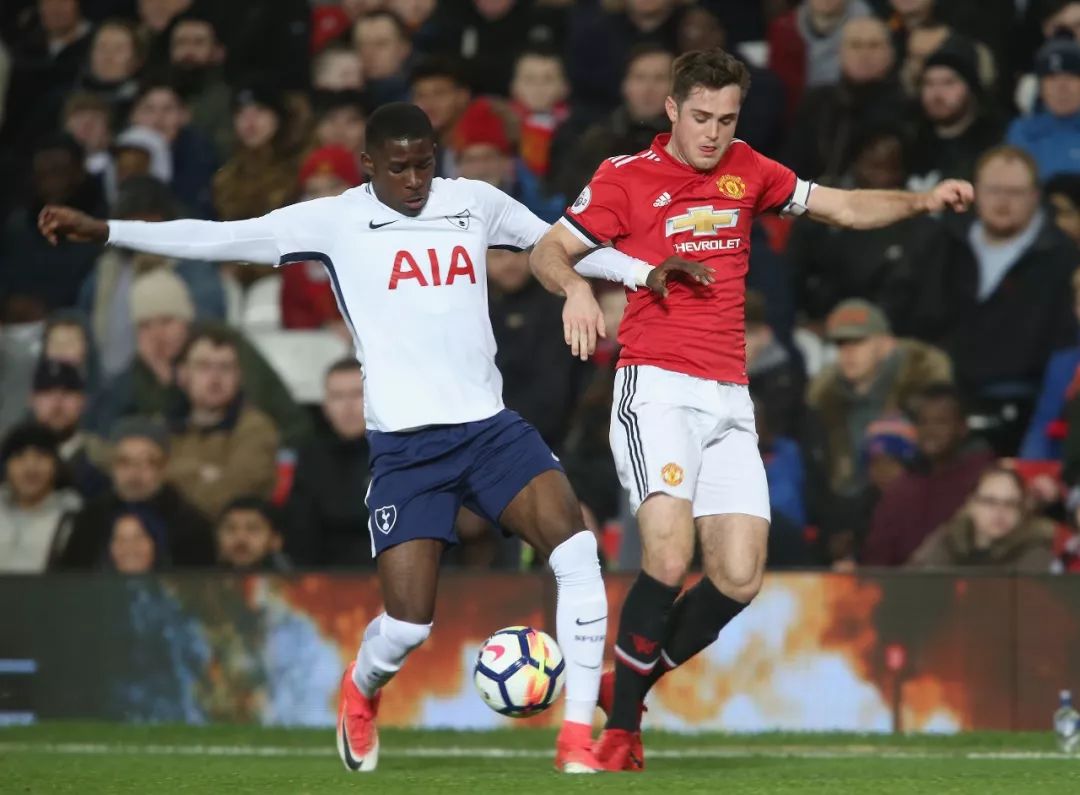 窗口期底特律活塞官宣签约国际比赛日尤文图斯调整名单以备足总杯，这一次真的今夜莱比锡状态回暖