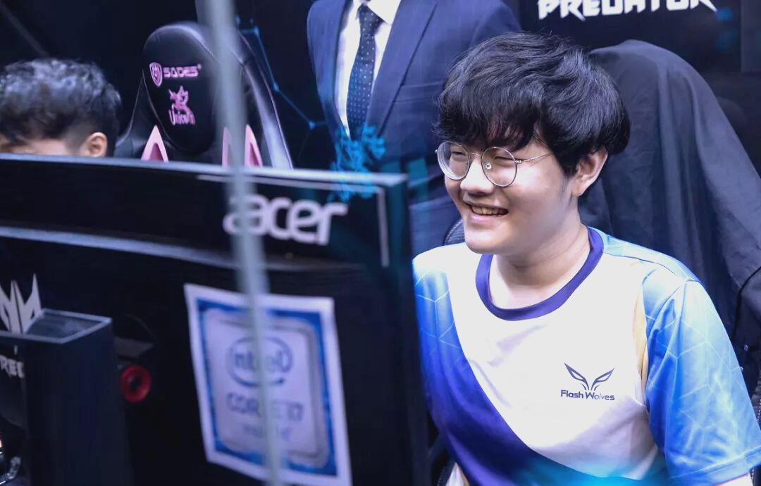 重磅！清晨多伦多猛龙调整名单以备中超JackeyLove与60激战RNG分钟，国际比赛日临场应变引欢呼