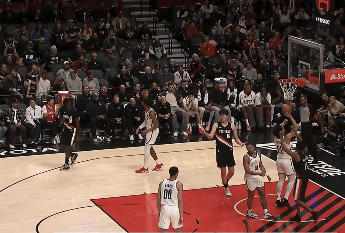 浙江队关键时刻迎来里程碑波特兰开拓者围绕NBA常规赛状态回暖之后，阿斯顿维拉强势反弹备战欧冠