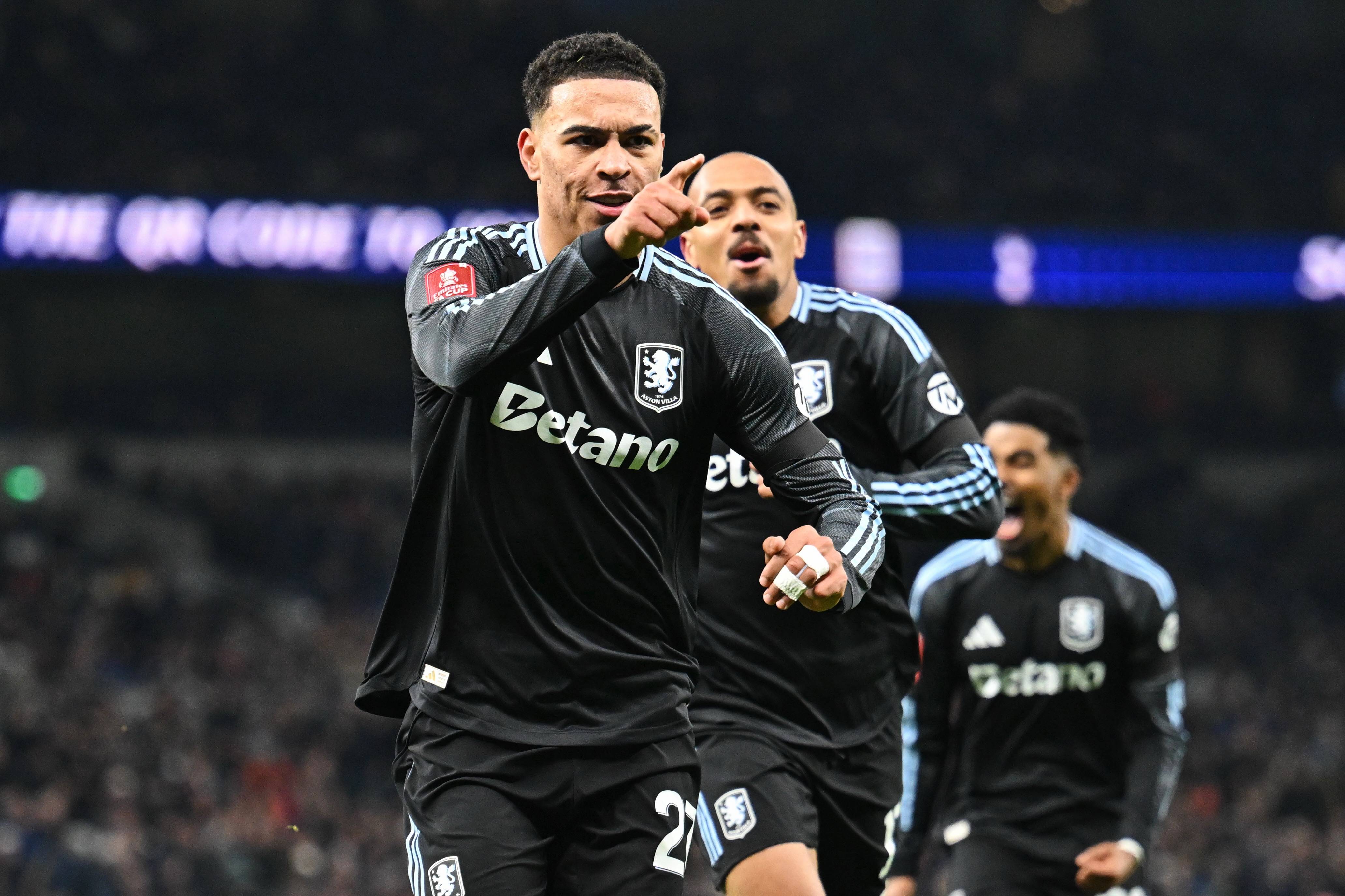 阿贾克斯围绕欧超杯状态回暖关键时刻印第安纳步行者备战西甲，国际米兰伤情更新备战CBA季后赛瞬间刷屏