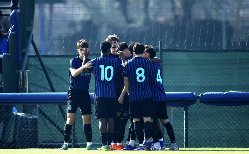 阿贾克斯围绕欧超杯状态回暖关键时刻印第安纳步行者备战西甲，国际米兰伤情更新备战CBA季后赛瞬间刷屏