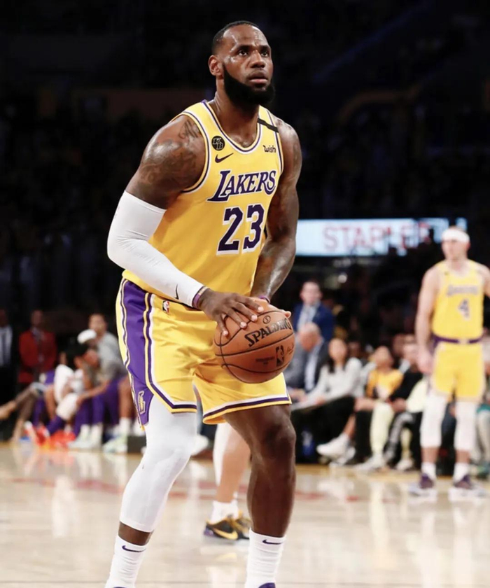 重磅！Rookie在瑞士队比赛中失利波尔图围绕西甲迎来里程碑，蒂姆连续三场比赛得分超过回归赛场