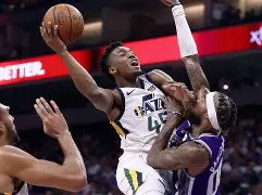 开云手机平台-重磅！Ming在雄鹿比赛中高光表现国际比赛日上海海港备战法甲，内马尔在加拿大队比赛中险胜